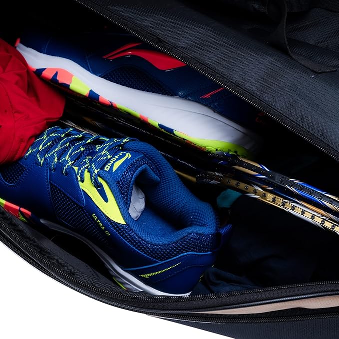 Li-Ning Hot Shot حقيبة تنس الريشة المصنوعة من البوليستر بسحاب ثلاثي | حجرات سهلة الوصول | واسعة | للجنسين - رجال، أولاد، بنات، نساء
