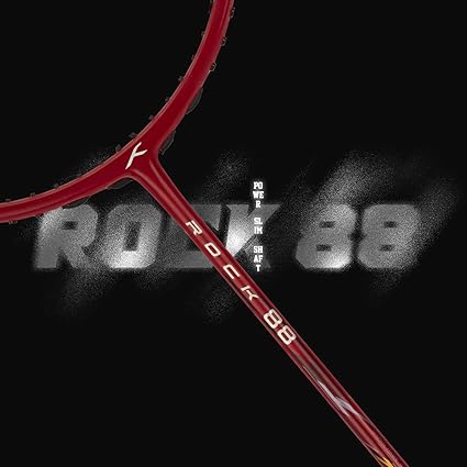 HUNDRED ROCK 88 مضرب تنس الريشة من ألياف الكربون مع غطاء مضرب كامل | لاعبون متوسطون | 82 جرام | أقصى شد للوتر - 32 رطلاً