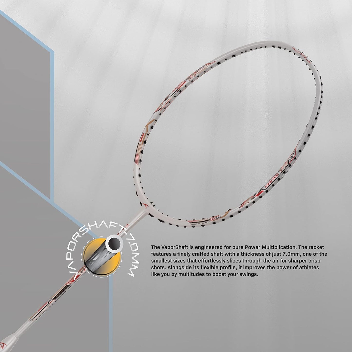 HUNDRED Viper 900 مضرب تنس الريشة من ألياف الكربون مع غطاء مضرب كامل | لاعبون متوسطون | 79 جرام | أقصى شد للوتر - 32 رطلاً